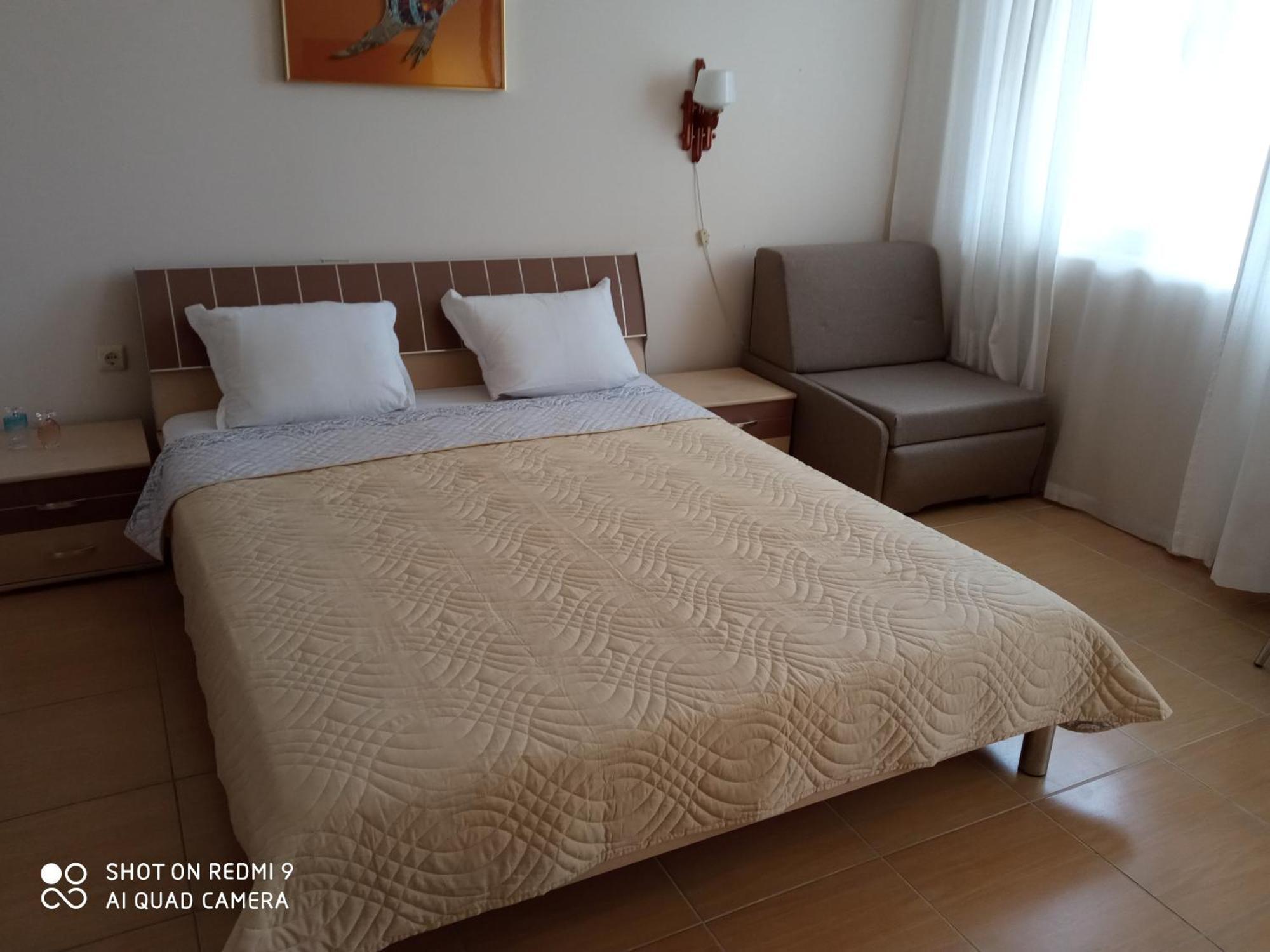 Apollon 7 Apartments Равда Екстериор снимка